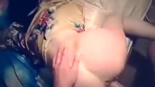 Русский перец пендюрит красивую шлюху в тугую попу