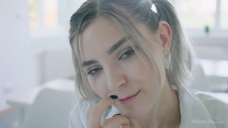 Принимал экзамен у Eva Elfie, а та бесстыдно принимала его хуец