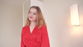 Брат, скажи, симпатичная у меня попочка? Ну ты членом потрогай, не тупи