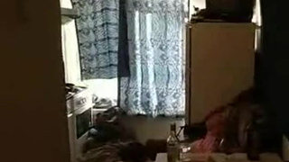 Русская мать заставила сынка лизать свою волосатую письку