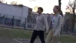 Пара хочет устроить незабываемый частный секс в спальне